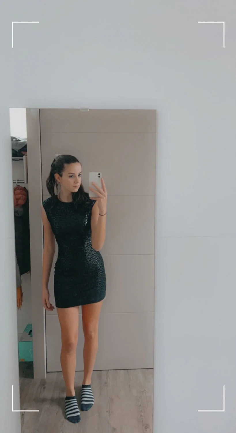 Is this 18 year old body perfect? image 4