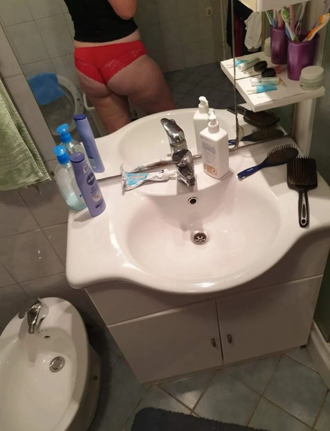 Sexy viral couple image 17