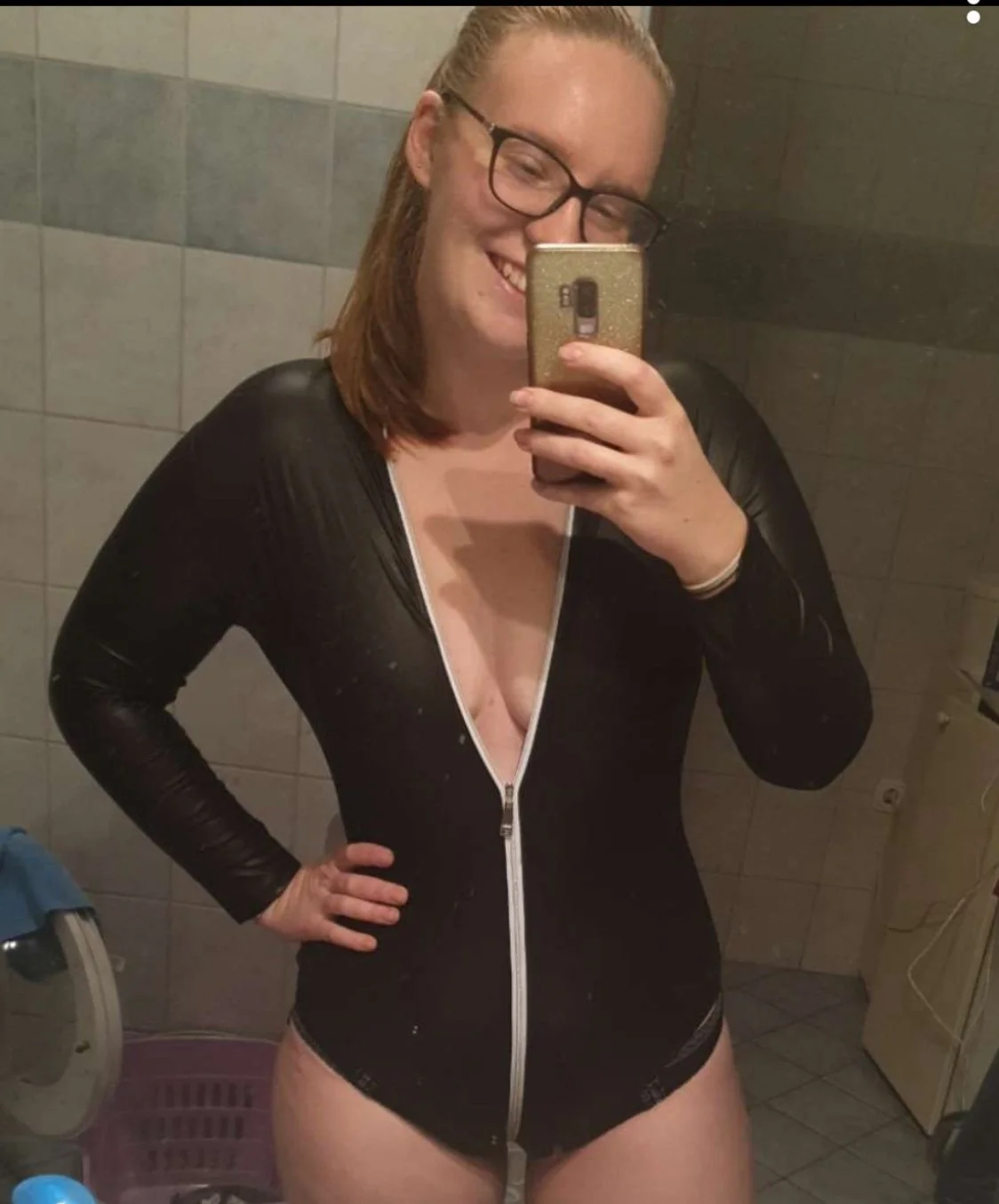 Sexy viral couple image 45