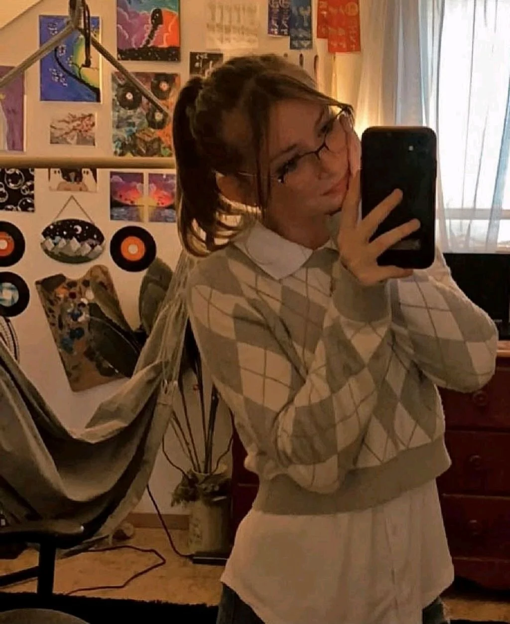 Juliana 18 image 6