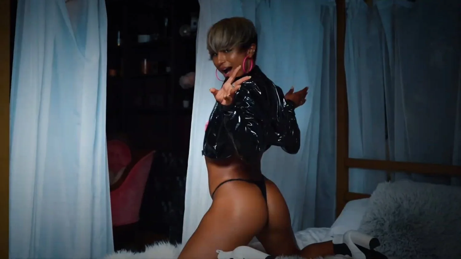 Talise Harris POP OFF Sexy image 9