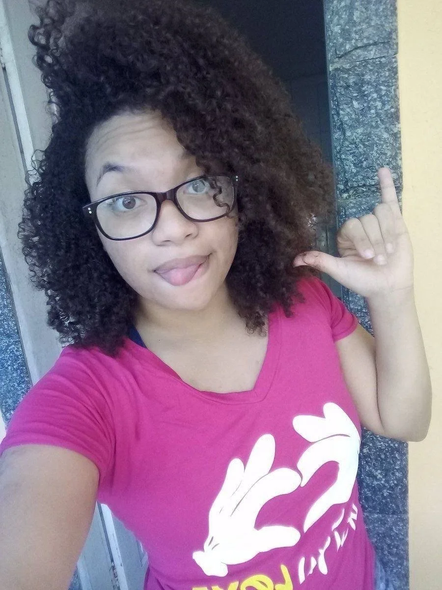 Suzy Vadia Morena Exibindo o Cuzinho e a Bct image 19