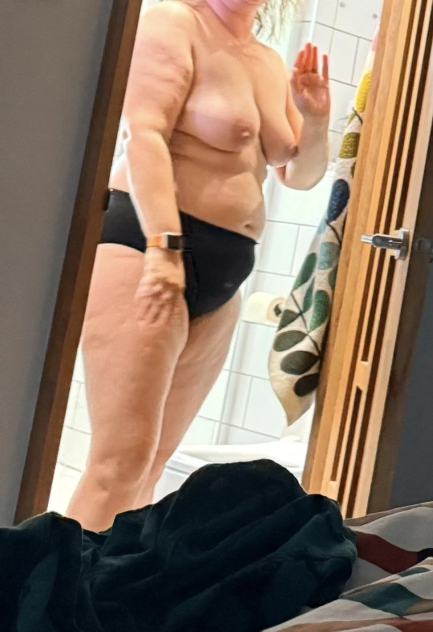 A husbands hotwife with her lingerie selection on show. MILF mom married PAWG QOS tinder date. image 3