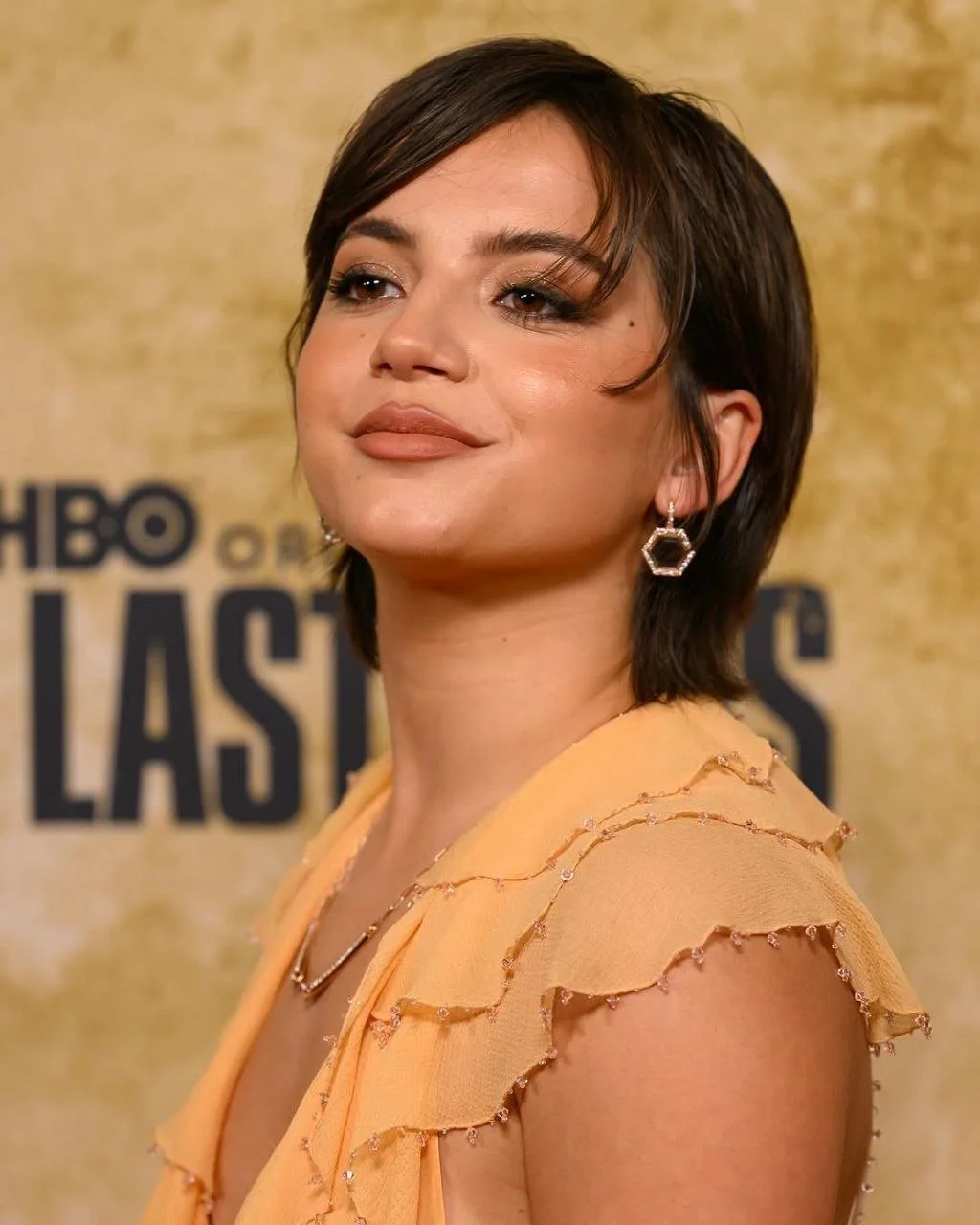 Isabela Merced 🥵 image 2