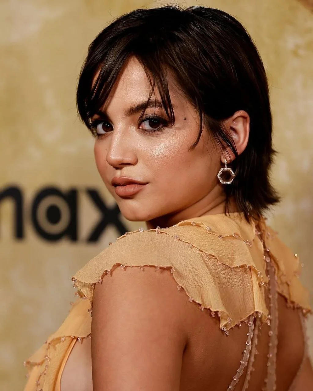 Isabela Merced 🥵 image 4