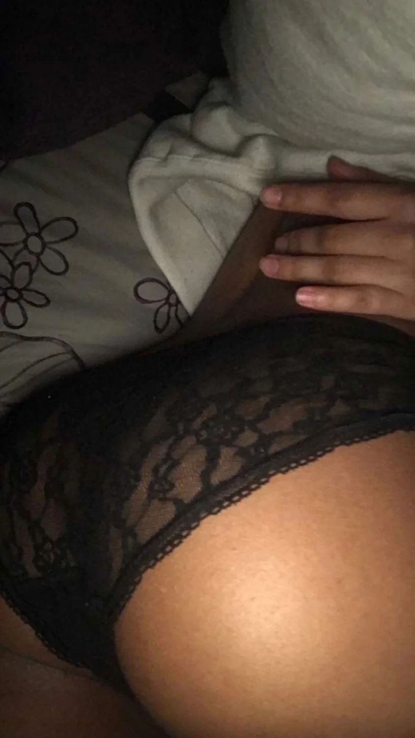 Melanie the Sexy Slut image 7