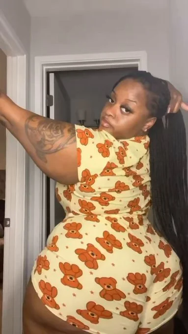 Th1cK ebony bBw bo0tY !! image 21
