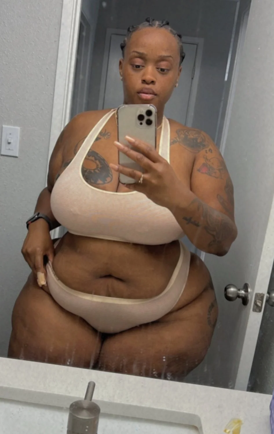 Th1cK ebony bBw bo0tY !! image 28