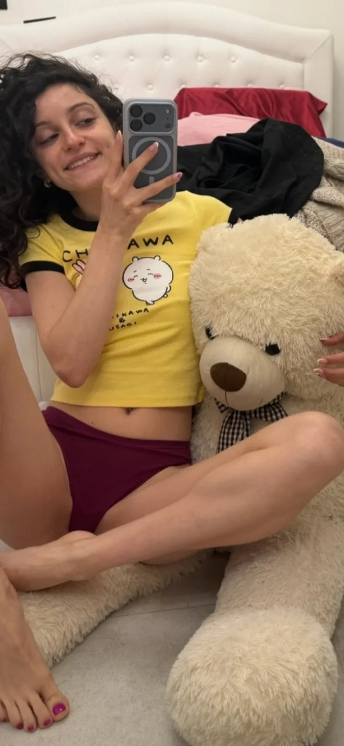 Petite cutie image 24