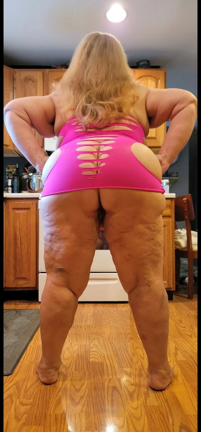 Big sexy nasty mama pig 🐖 getting used by her hubby! image 22