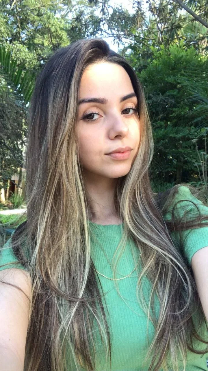novinha linda pagando um boquetao delicioso image 4