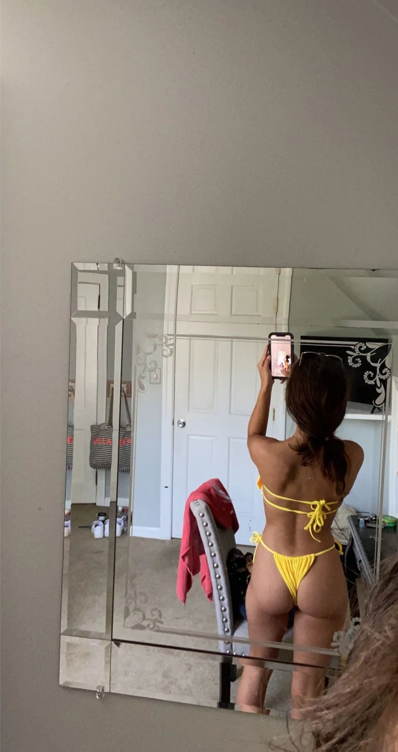 Exposing Alicia F. image 17