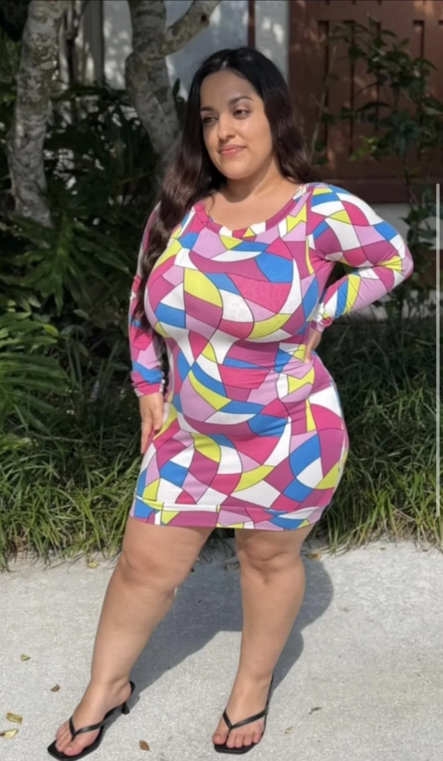More of this sexy ass dwarf! God I want to fuck her already image 3