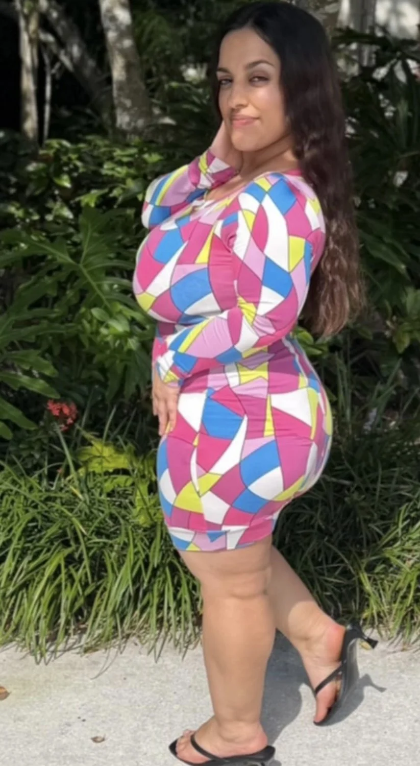 More of this sexy ass dwarf! God I want to fuck her already image 4