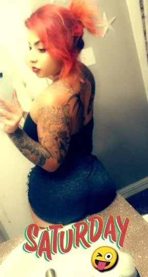 Red hair Texas latina escort image 16