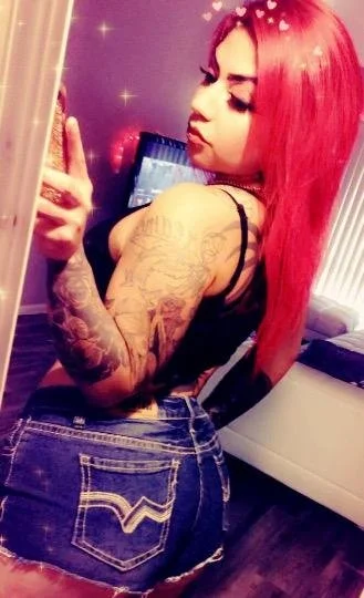 Red hair Texas latina escort image 22