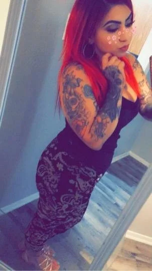 Red hair Texas latina escort image 5