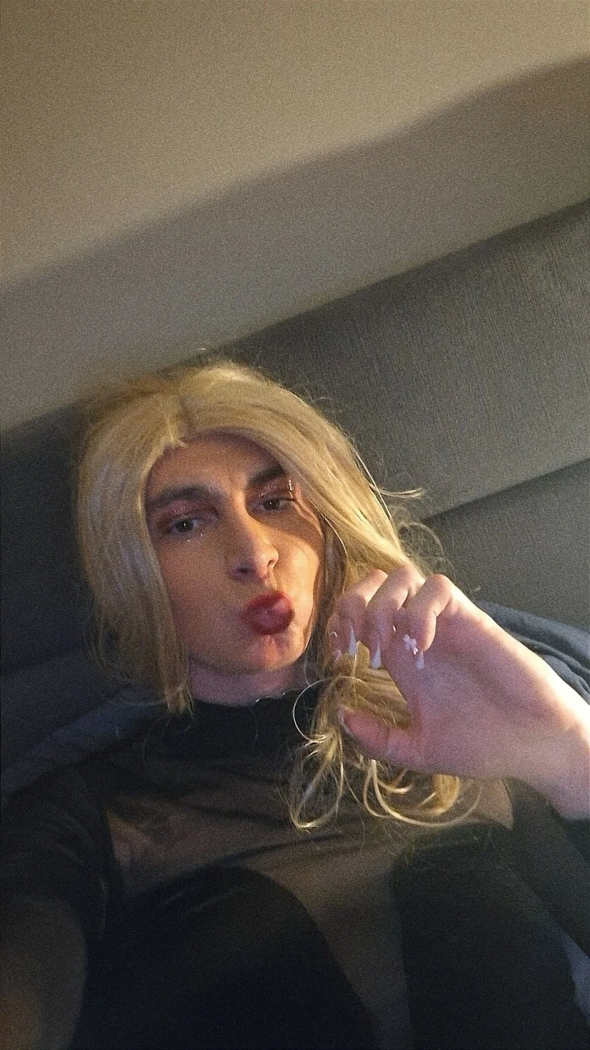 Emily, Sissy slut from Dublin image 4