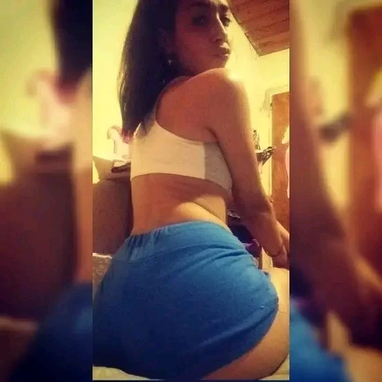 Puta de Facebook petiando como una puta image 4