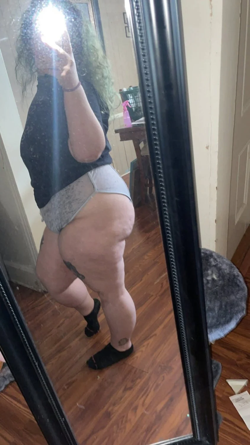 NON NUDE Facebook sluts image 10