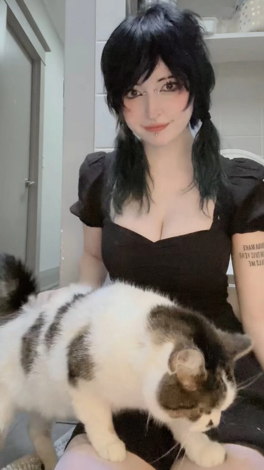 Skinny Egirl Alt Tiktok Whore image 11
