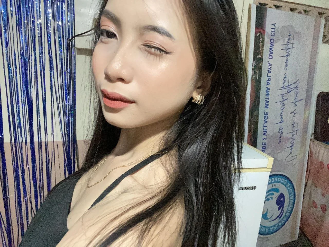 good pinay slut letting me cum in her image 11