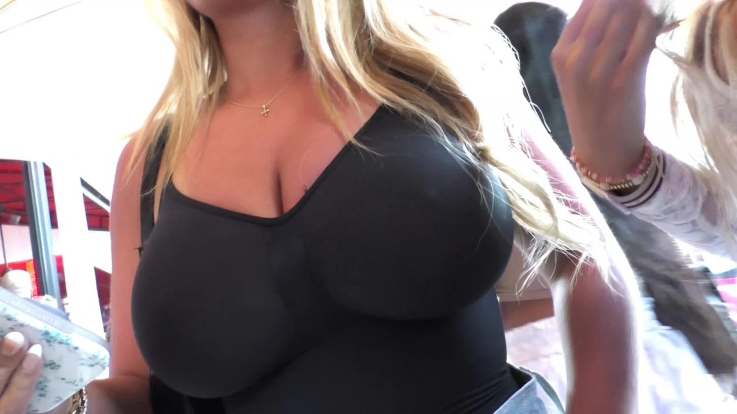 Freaky hot blonde with massive milkers 😍🍼😋 any videos ?!? image 8