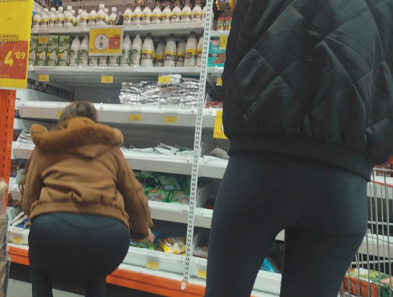 Ass in public 22 image 11