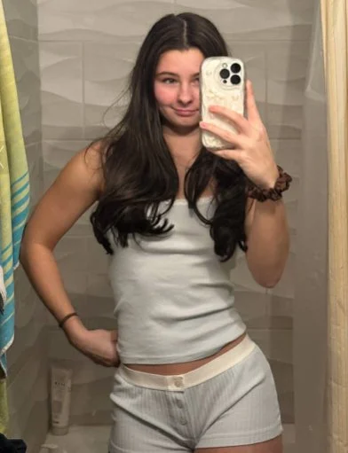 Tight College Athlete Sophie Herriot DM to Jerk image 12