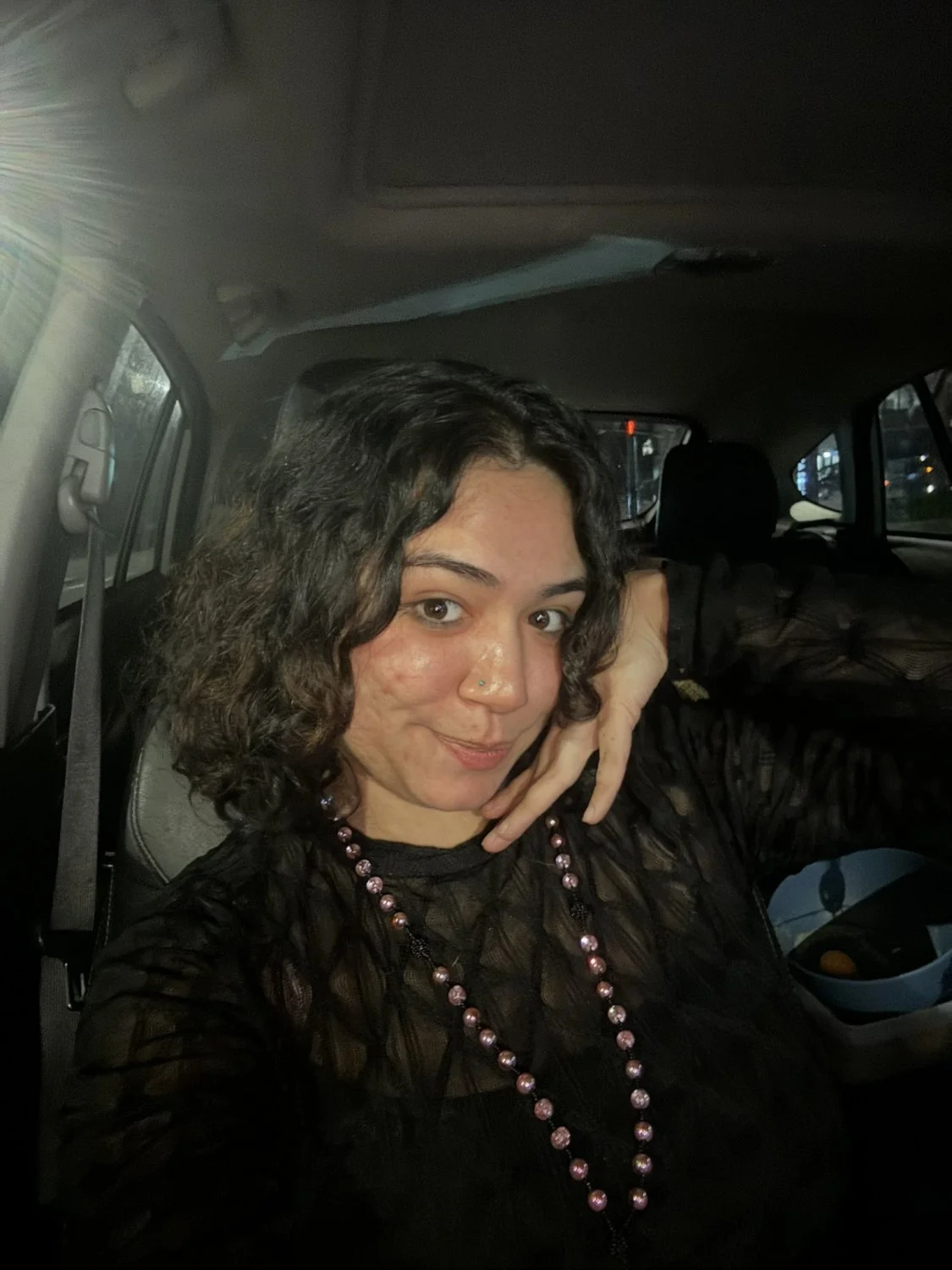 chubby latina Luz image 5