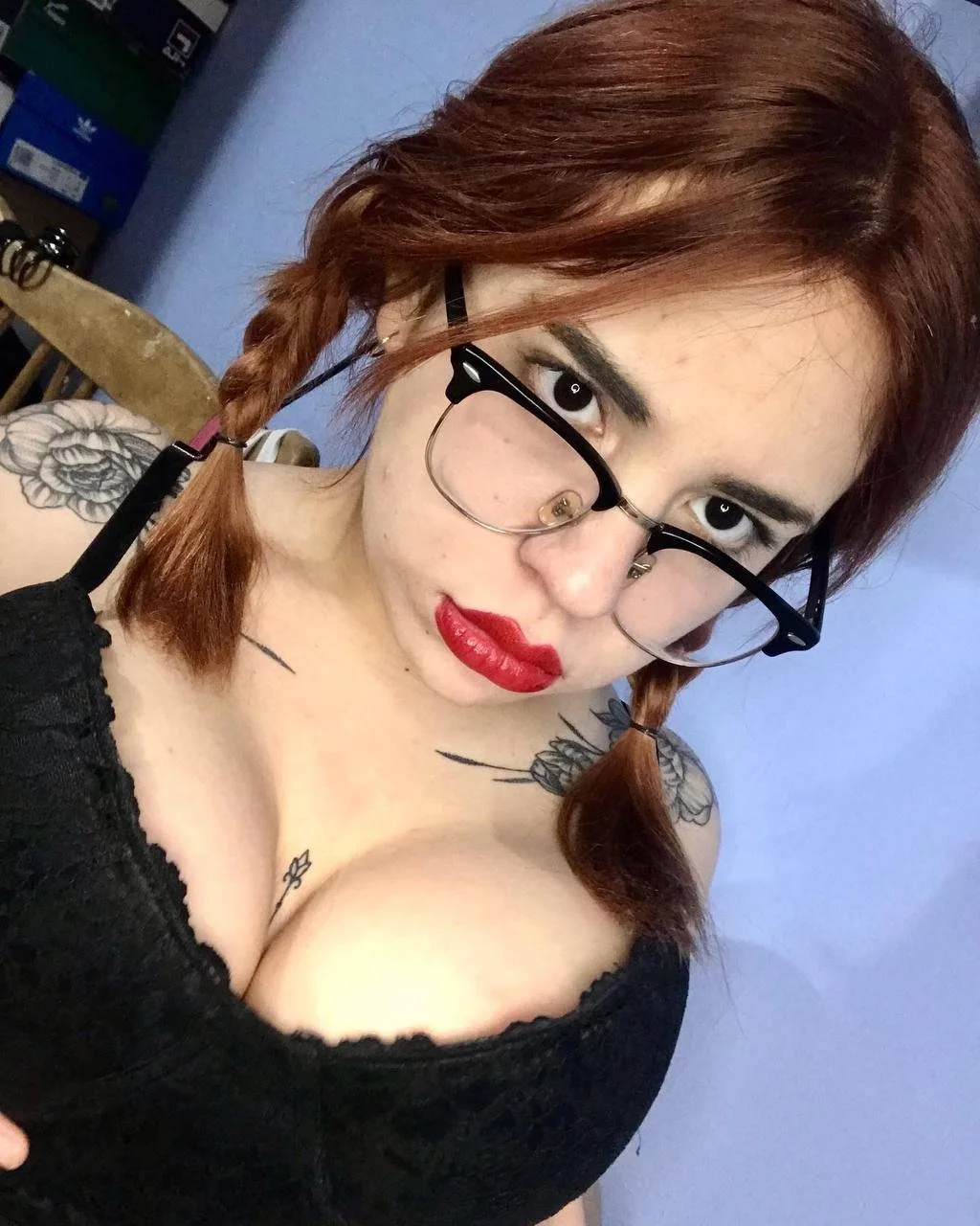 Gordita Argentina con carita inocente cogiendo y petes image 31