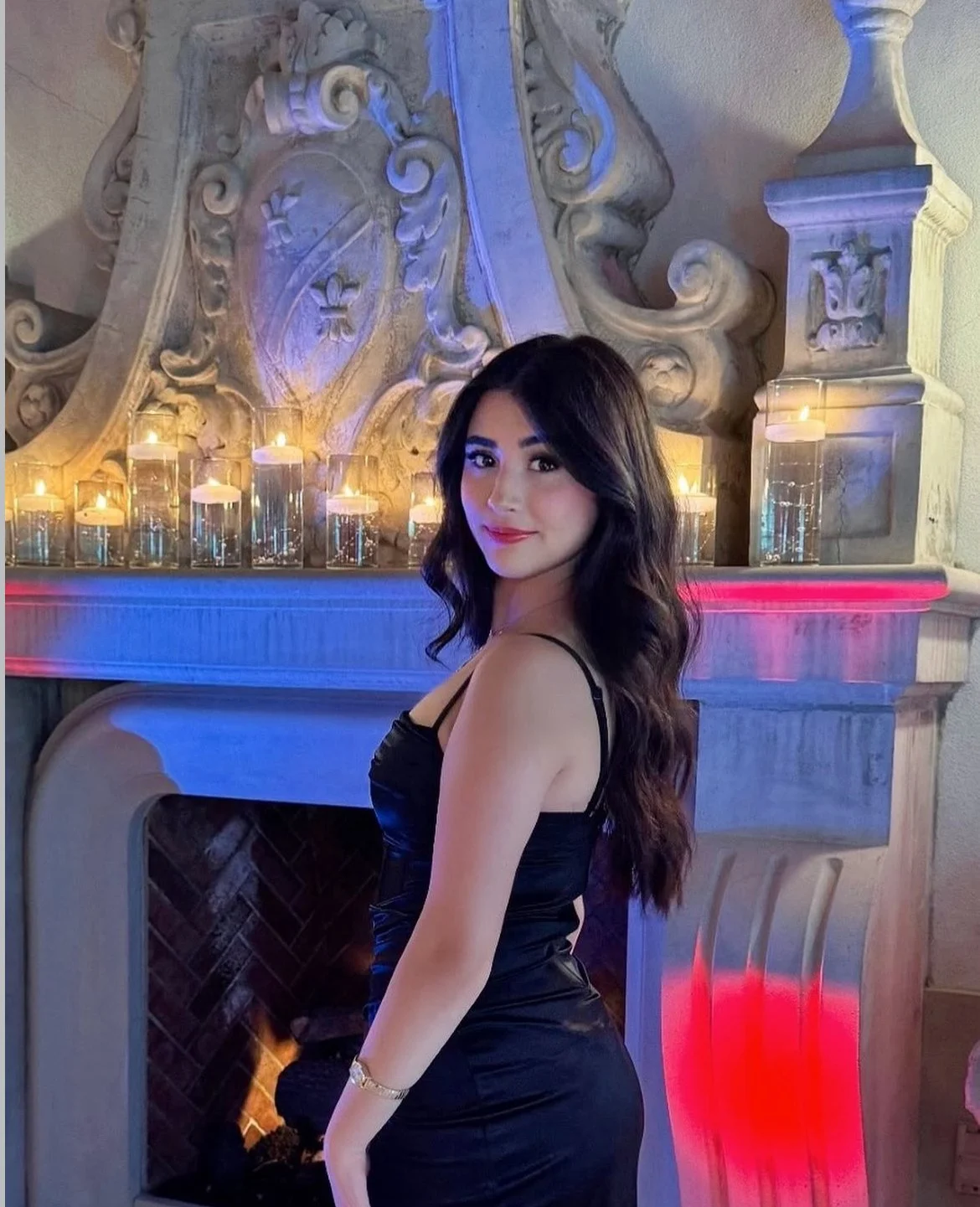 tight latina webslut image 22