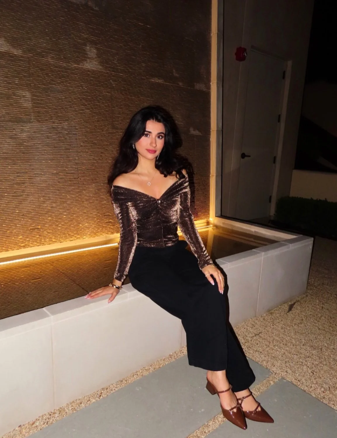 tight latina webslut image 38