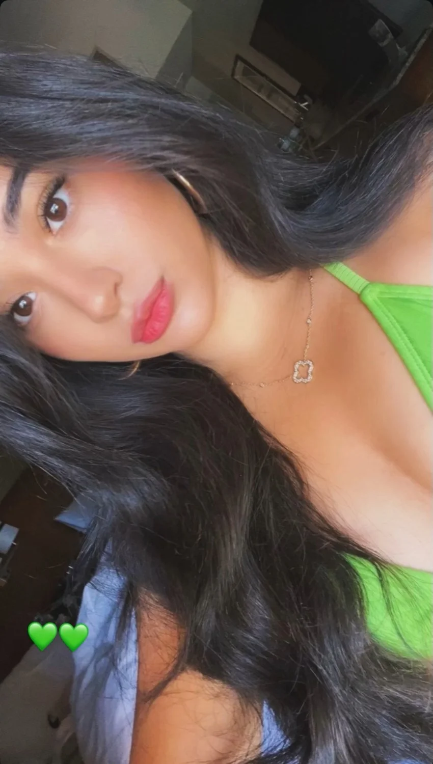 tight latina webslut image 43