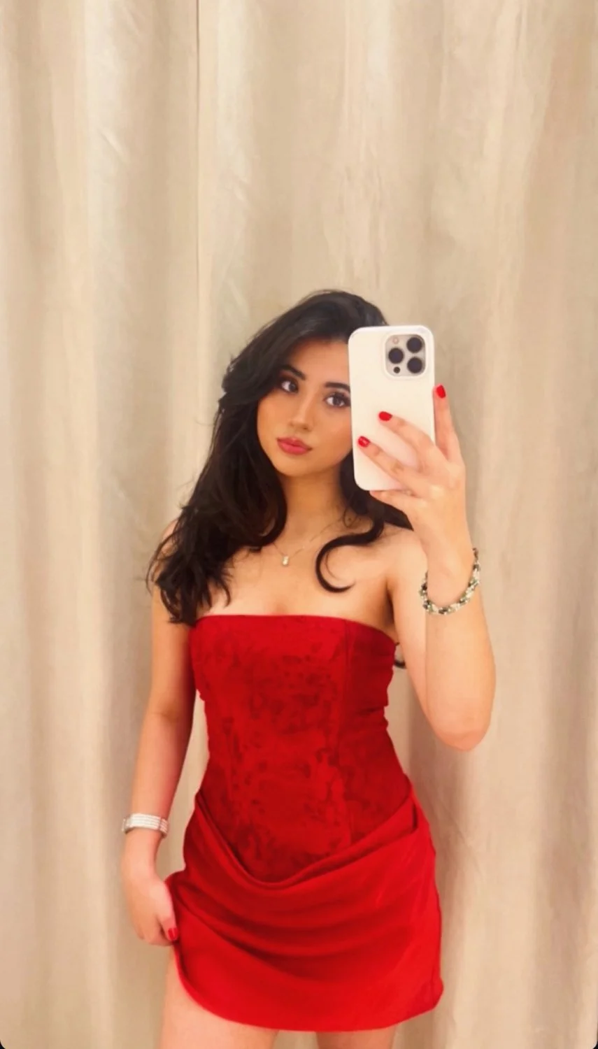 tight latina webslut image 7
