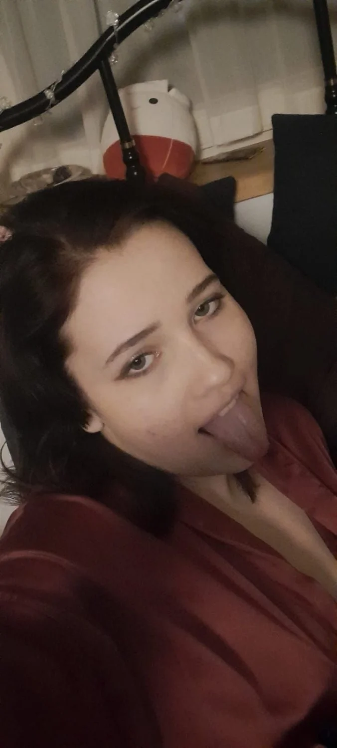 whore main image
