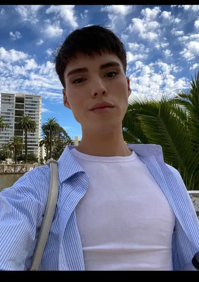 Matías 19 años Chileno Influencer 🇨🇱❤️‍🔥 cover image