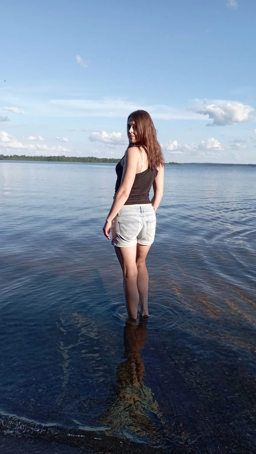 Russian sexwife Санкт-Петербург image 3
