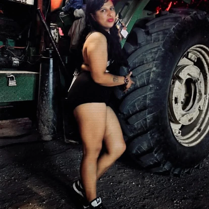 Que les parece la zorra de Araceli Ramos main image