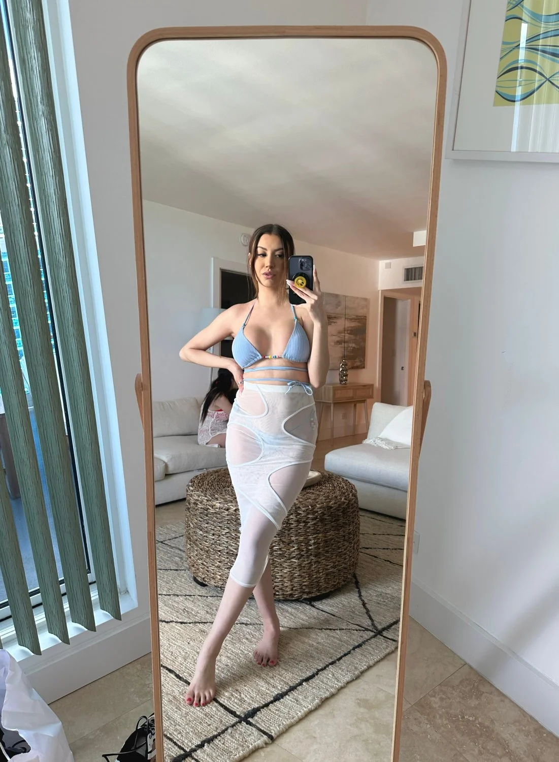 Am I turning heads today image 2