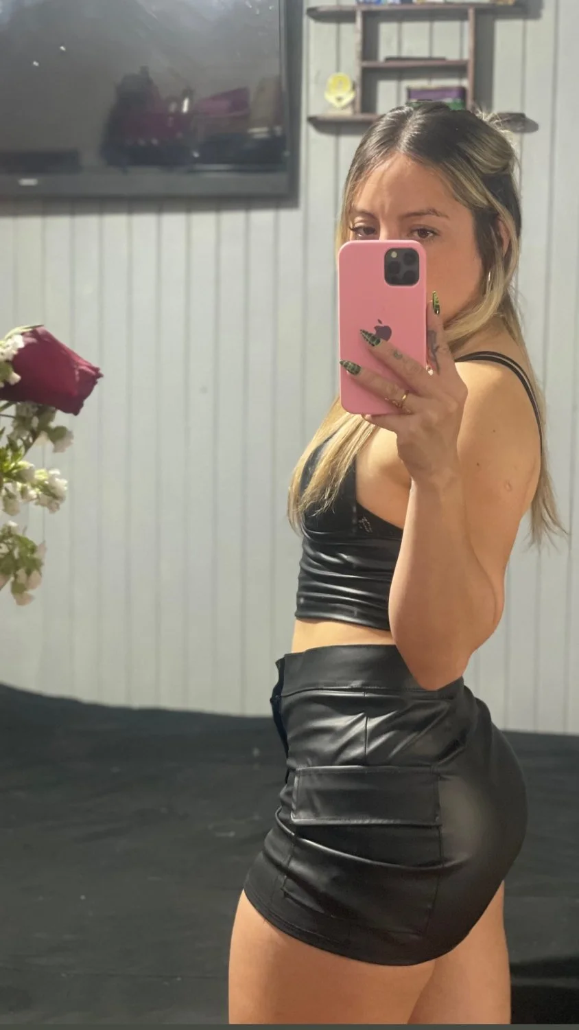 Bren y esa cola perfecta 🇦🇷 argentina image 8