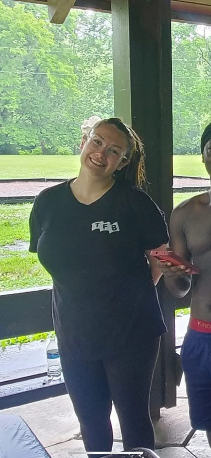 Another dumb married slut making her family proud image 2