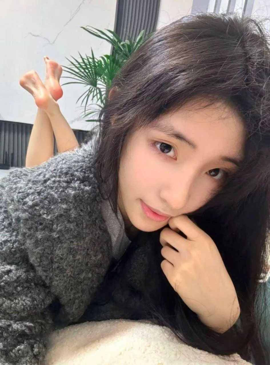 Asian Teen 154 image 8