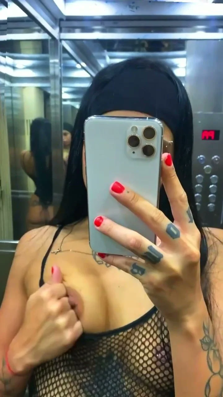 🔞 Hot dripping huge tits nude orgasming pussy 😈🍑 Check OF now image 3