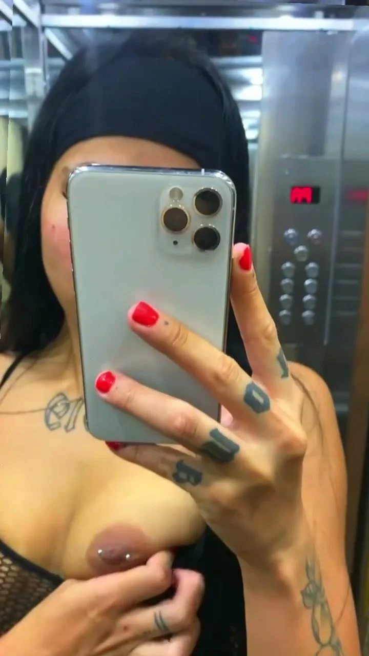 🔞 Hot dripping huge tits nude orgasming pussy 😈🍑 Check OF now image 4