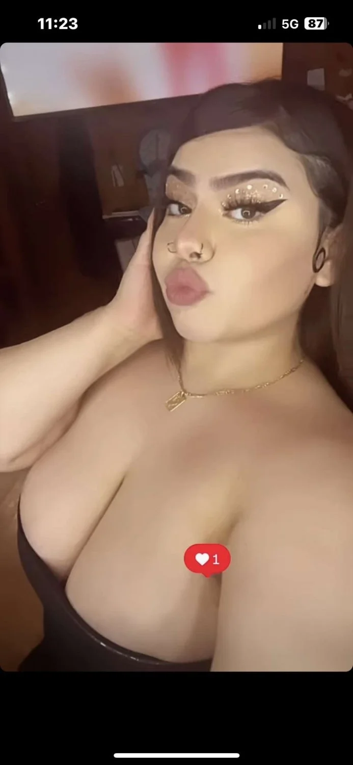 Big tit Latina image 3