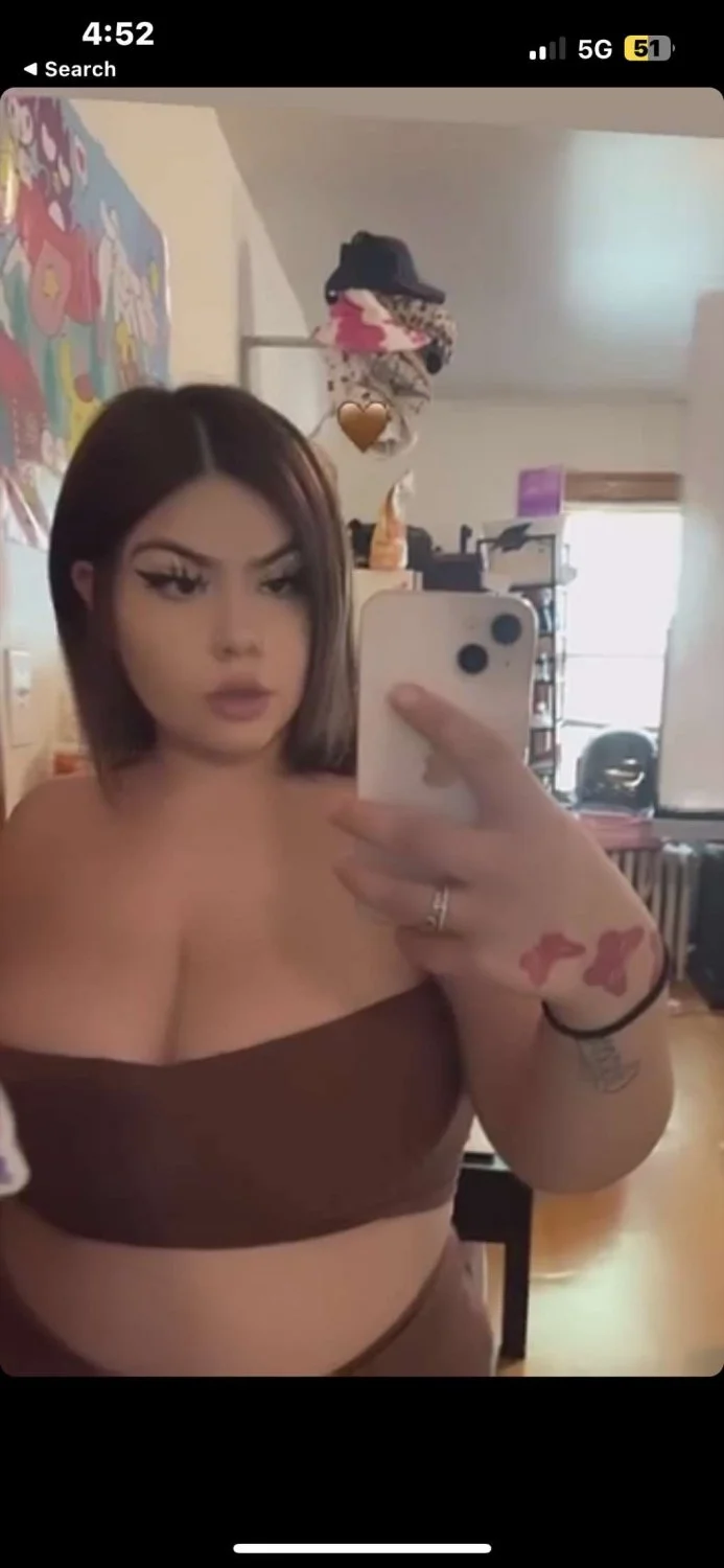 Big tit Latina image 4