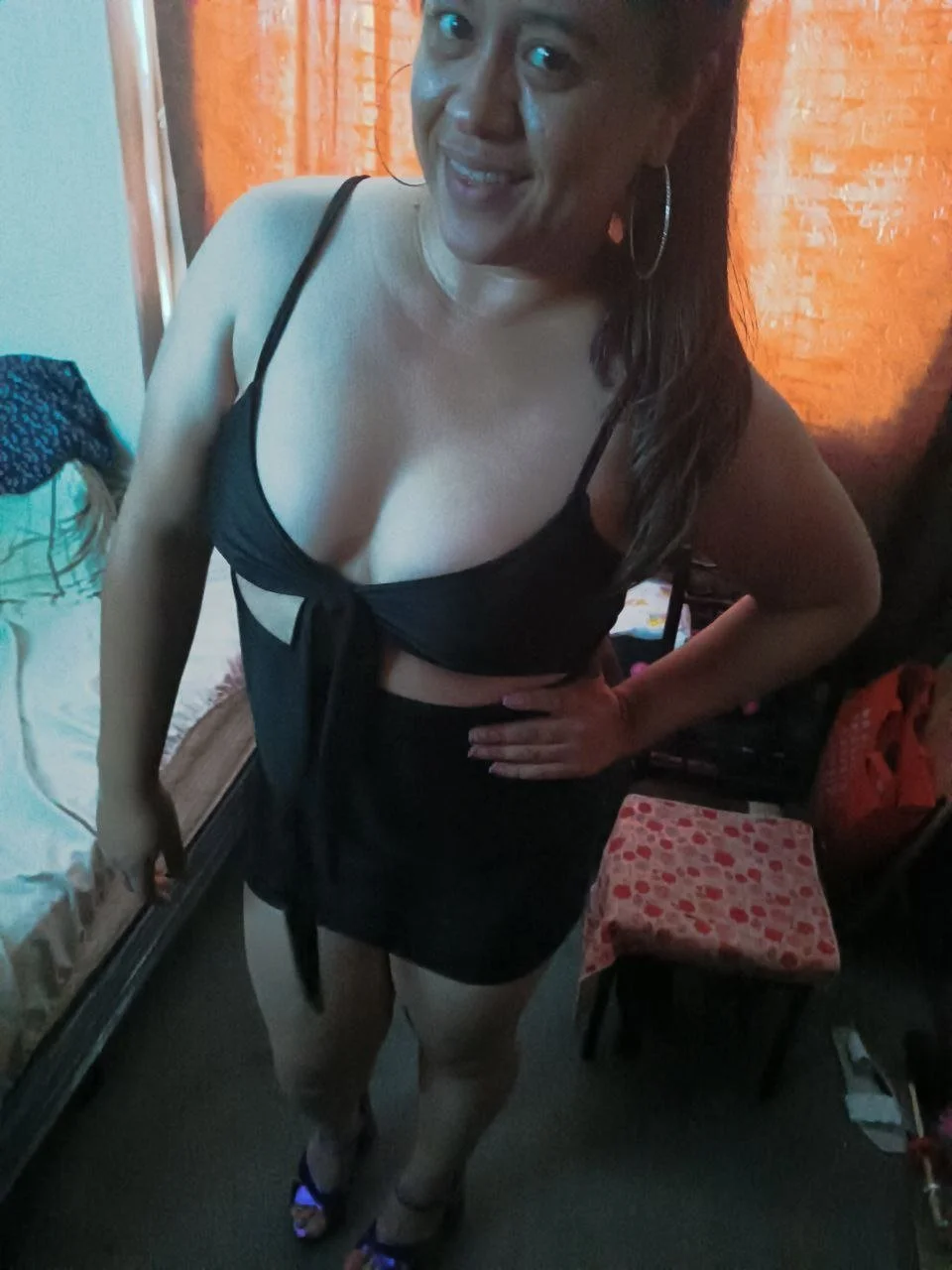 Single mom, very slutty Her luscious lips were so good at giving head, she loved getting cum on her image 16