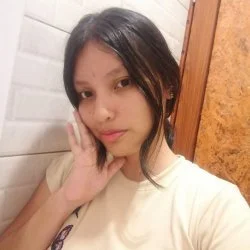 Single mom, very slutty Her luscious lips were so good at giving head, she loved getting cum on her image 35