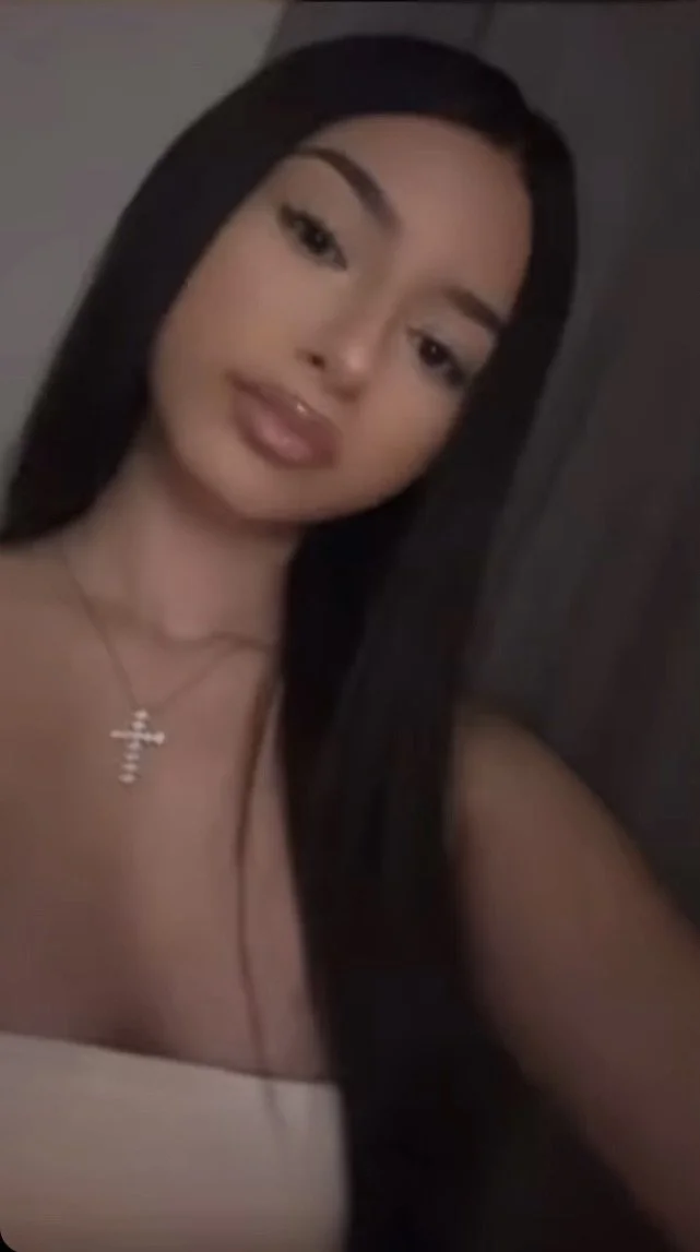 Sexy Latina Teen image 25